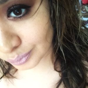 Meet your Posher, Dulce